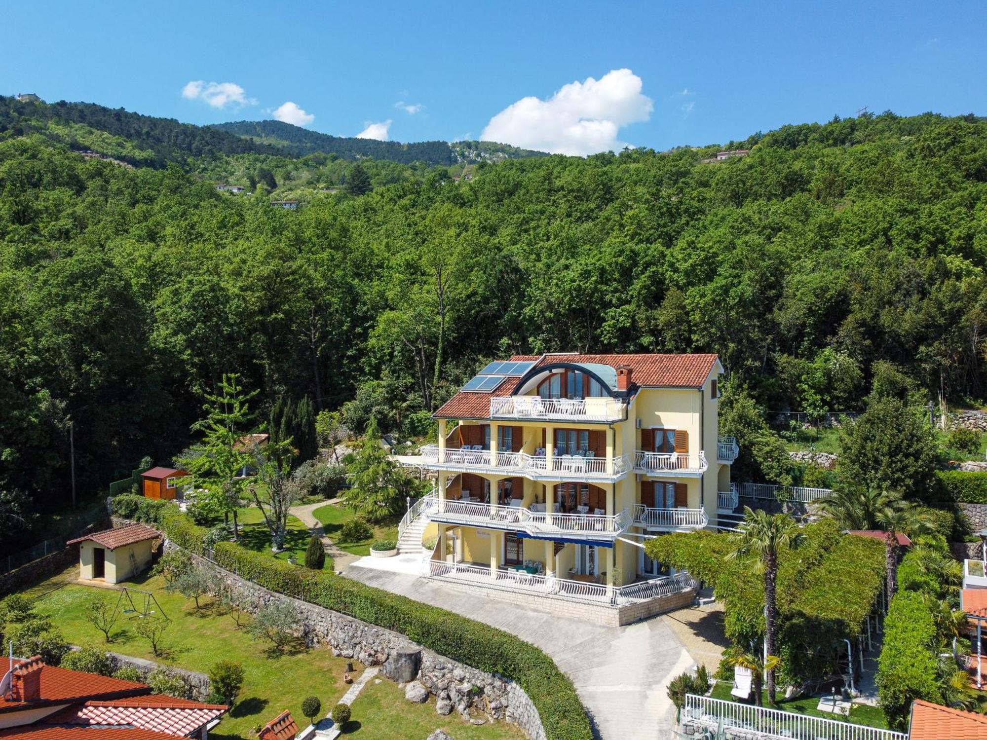 Villa Mona Lisa Lovran - Croatia Экстерьер фото